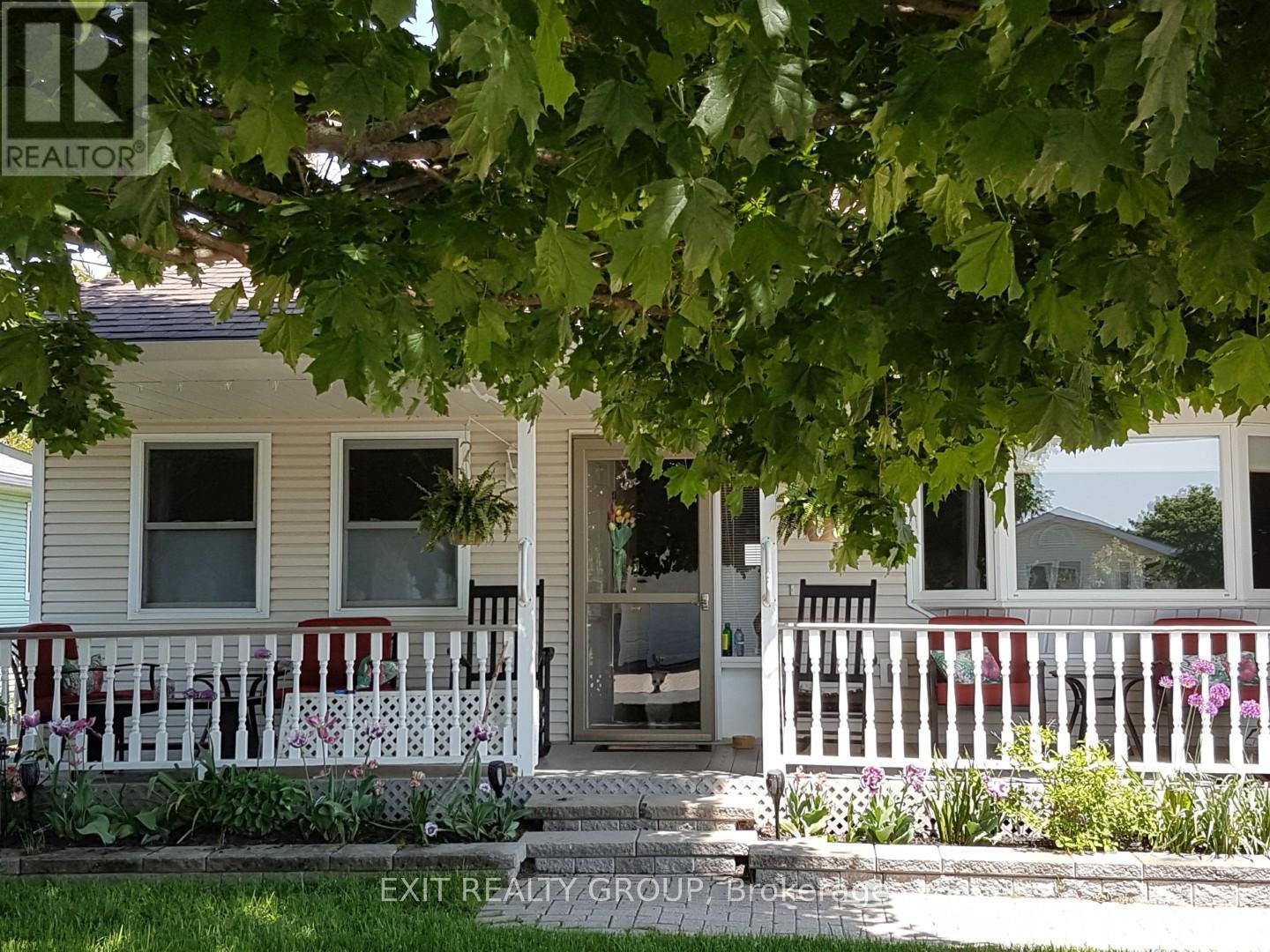 1 Quaker Court, Prince Edward County, Ontario  K0K 3L0 - Photo 2 - X13148798