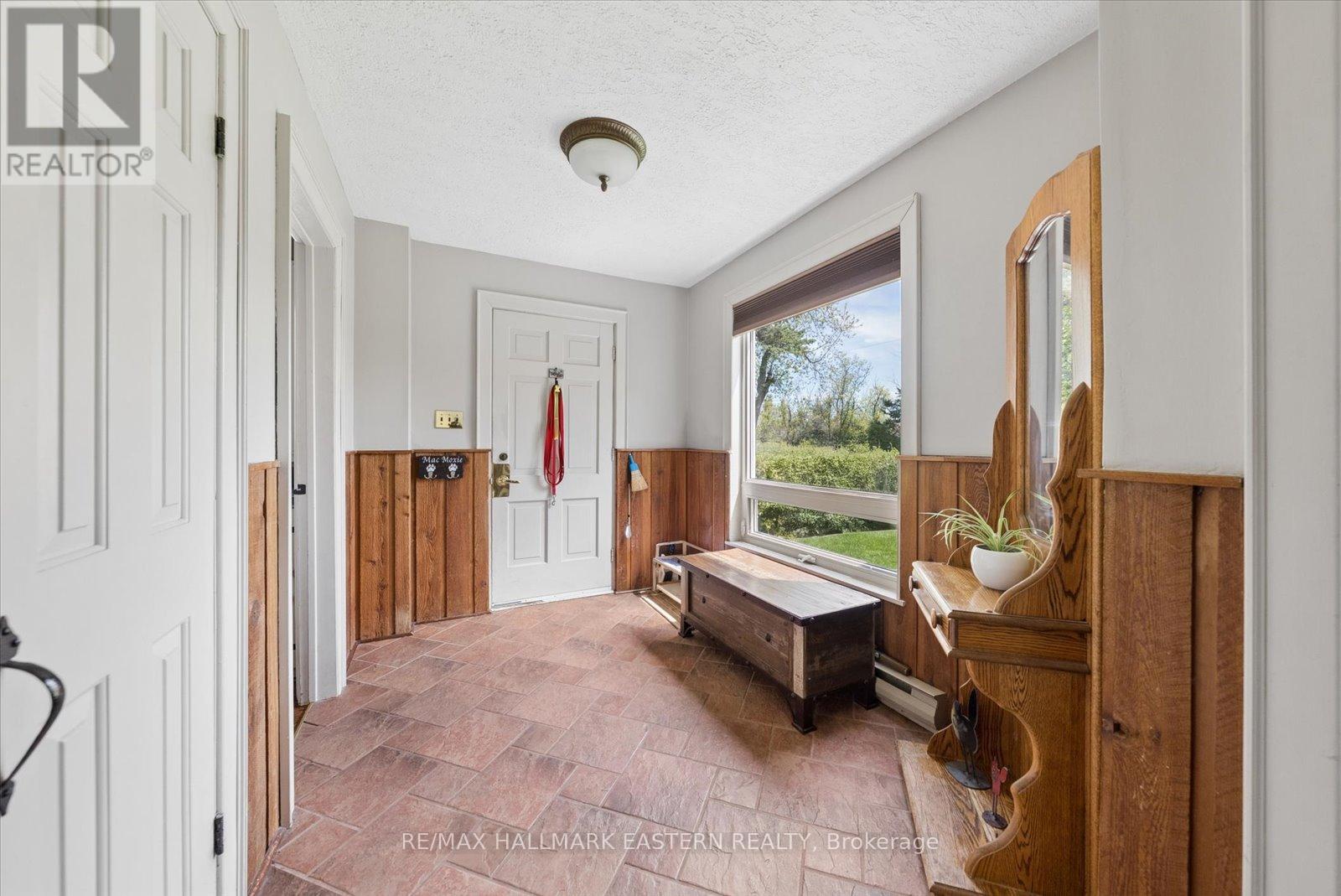 906 Mount Horeb Road, Kawartha Lakes, Ontario  K0L 2W0 - Photo 5 - X13148830