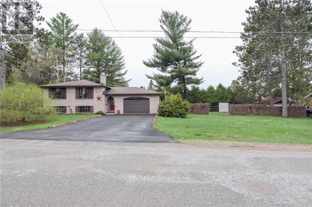 75 Ida Crescent, Dowling, Ontario P0M 1R0 - Photo 2 - 2127907