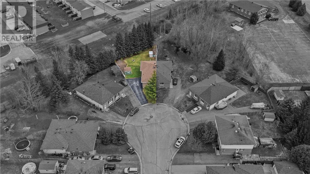 1638 Springbrook, Greater Sudbury, Ontario P3A 5E1 - Photo 3 - 2127885
