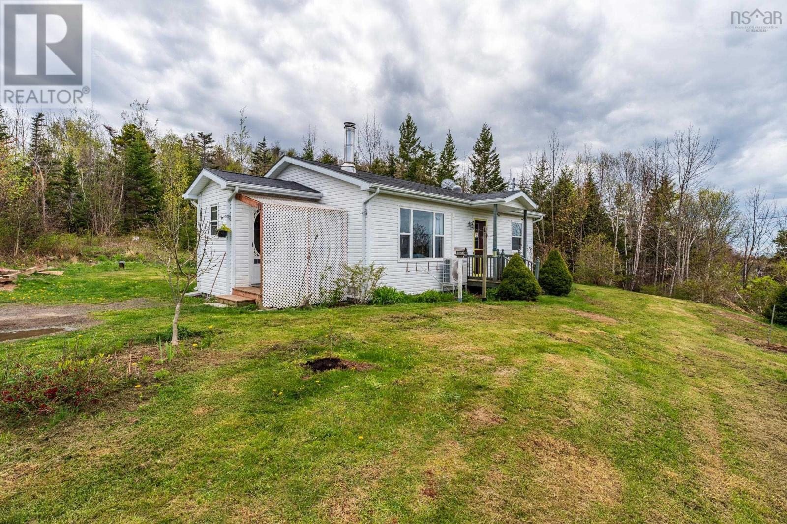 28 Longley Mountain Road, Youngs Cove, Nova Scotia  B0S 1L0 - Photo 24 - 202611325