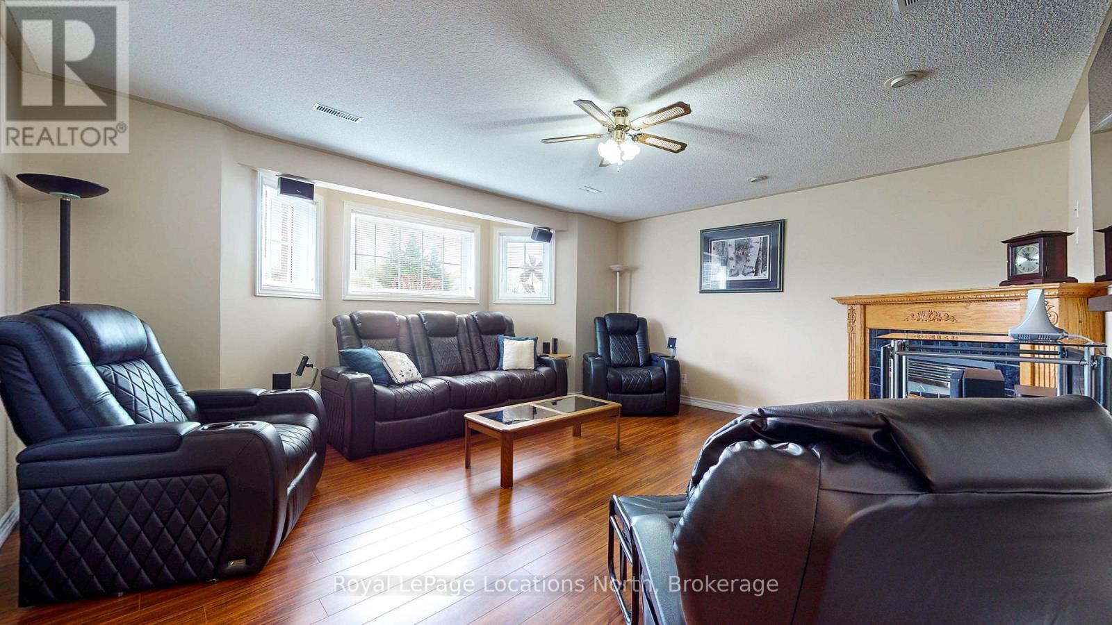 4 Hillier Court, Wasaga Beach, Ontario  L9Z 1J8 - Photo 35 - S13111074