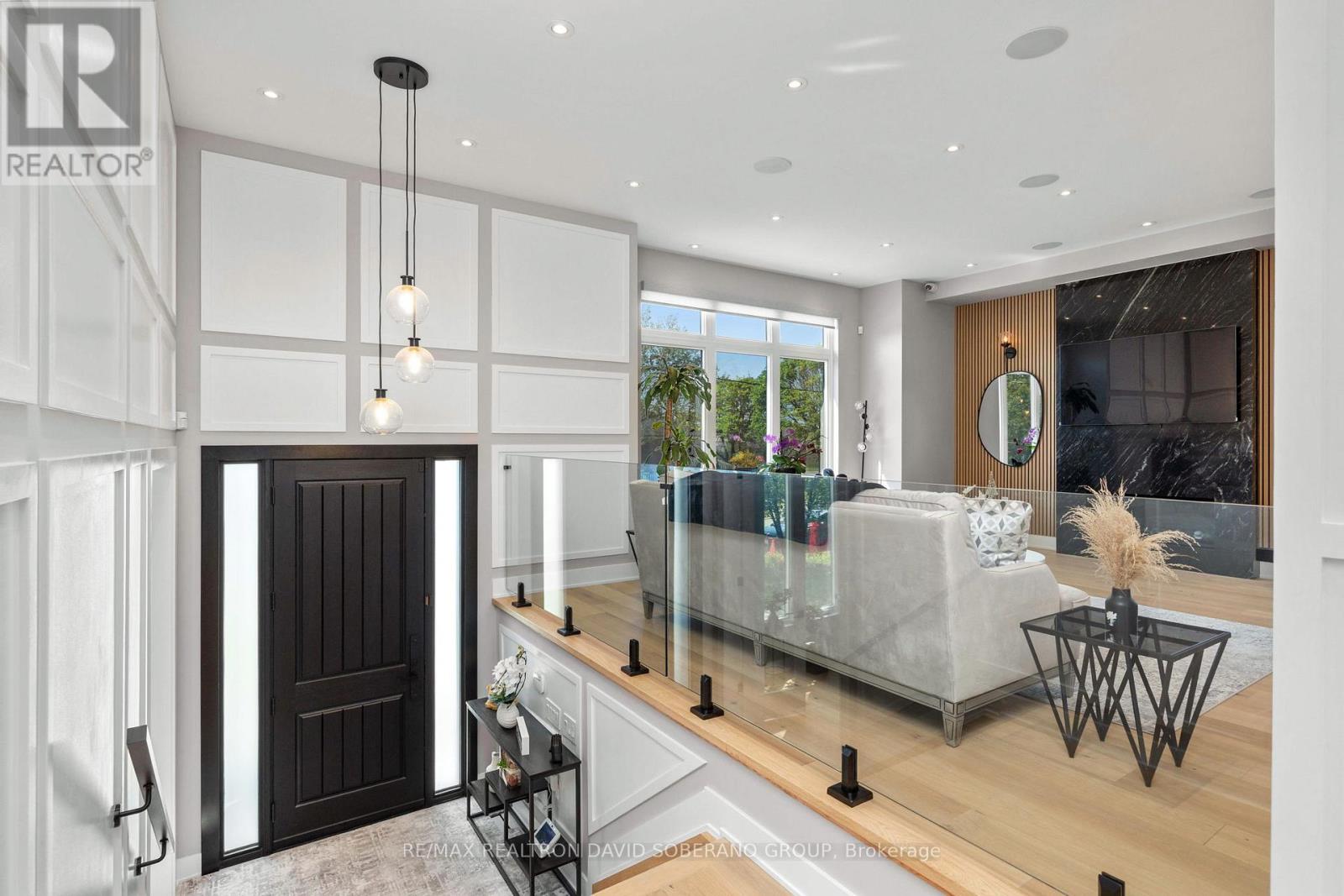 34 Dresden Road, Toronto, Ontario  M3H 1W9 - Photo 18 - C13148556