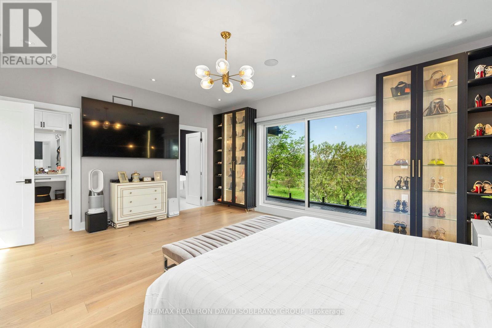 34 Dresden Road, Toronto, Ontario  M3H 1W9 - Photo 21 - C13148556