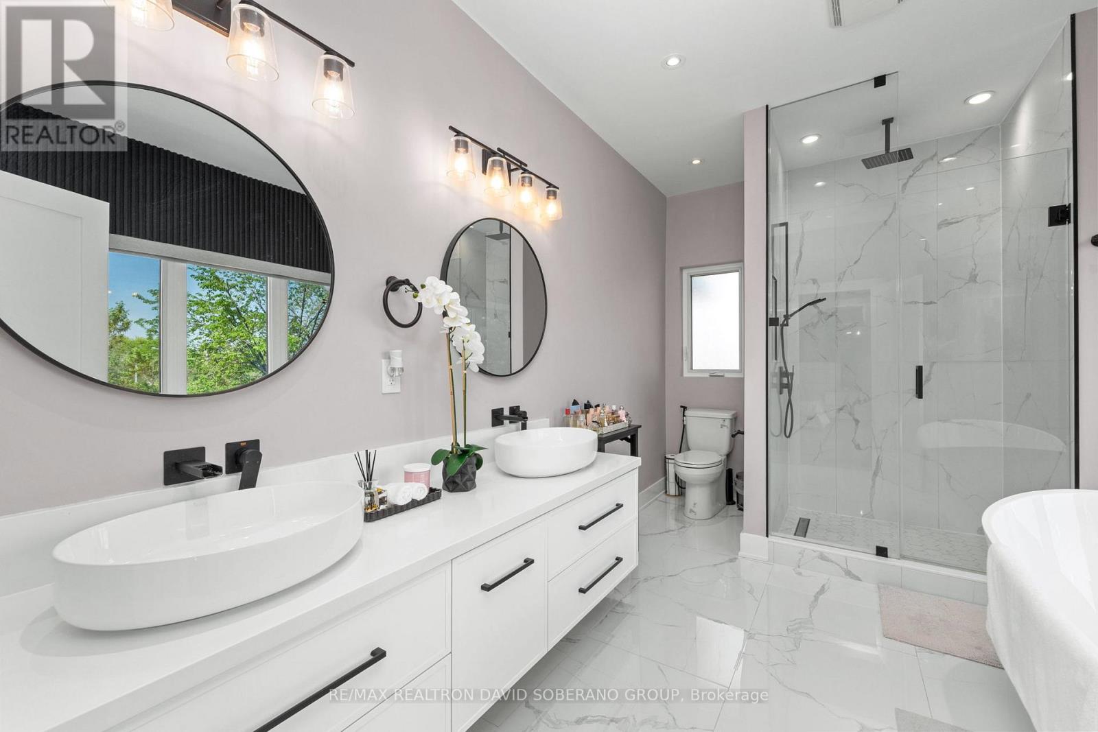 34 Dresden Road, Toronto, Ontario  M3H 1W9 - Photo 22 - C13148556