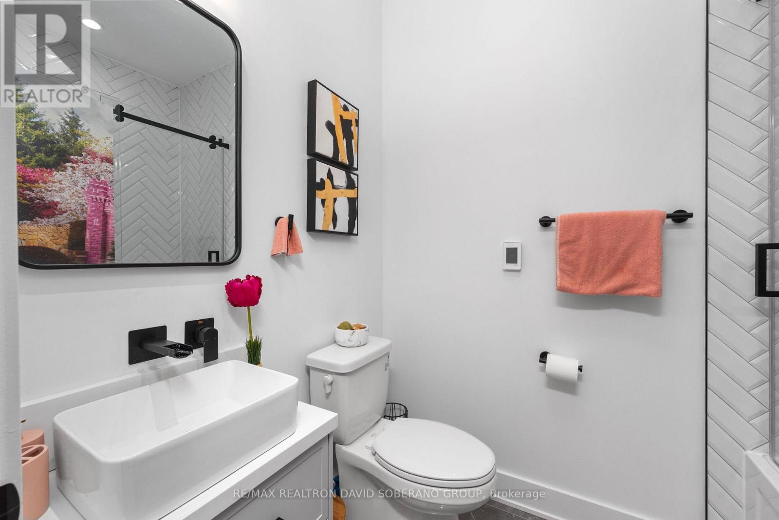 34 Dresden Road, Toronto, Ontario  M3H 1W9 - Photo 35 - C13148556