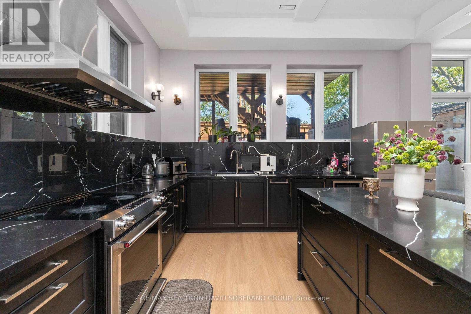 34 Dresden Road, Toronto, Ontario  M3H 1W9 - Photo 39 - C13148556