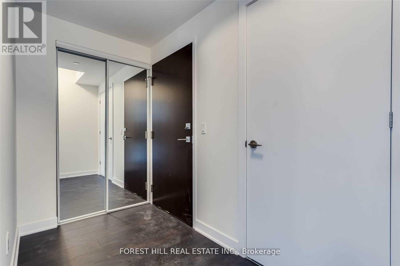 5211 - 2221 Yonge Street, Toronto, Ontario  M4S 2B4 - Photo 4 - C13148588