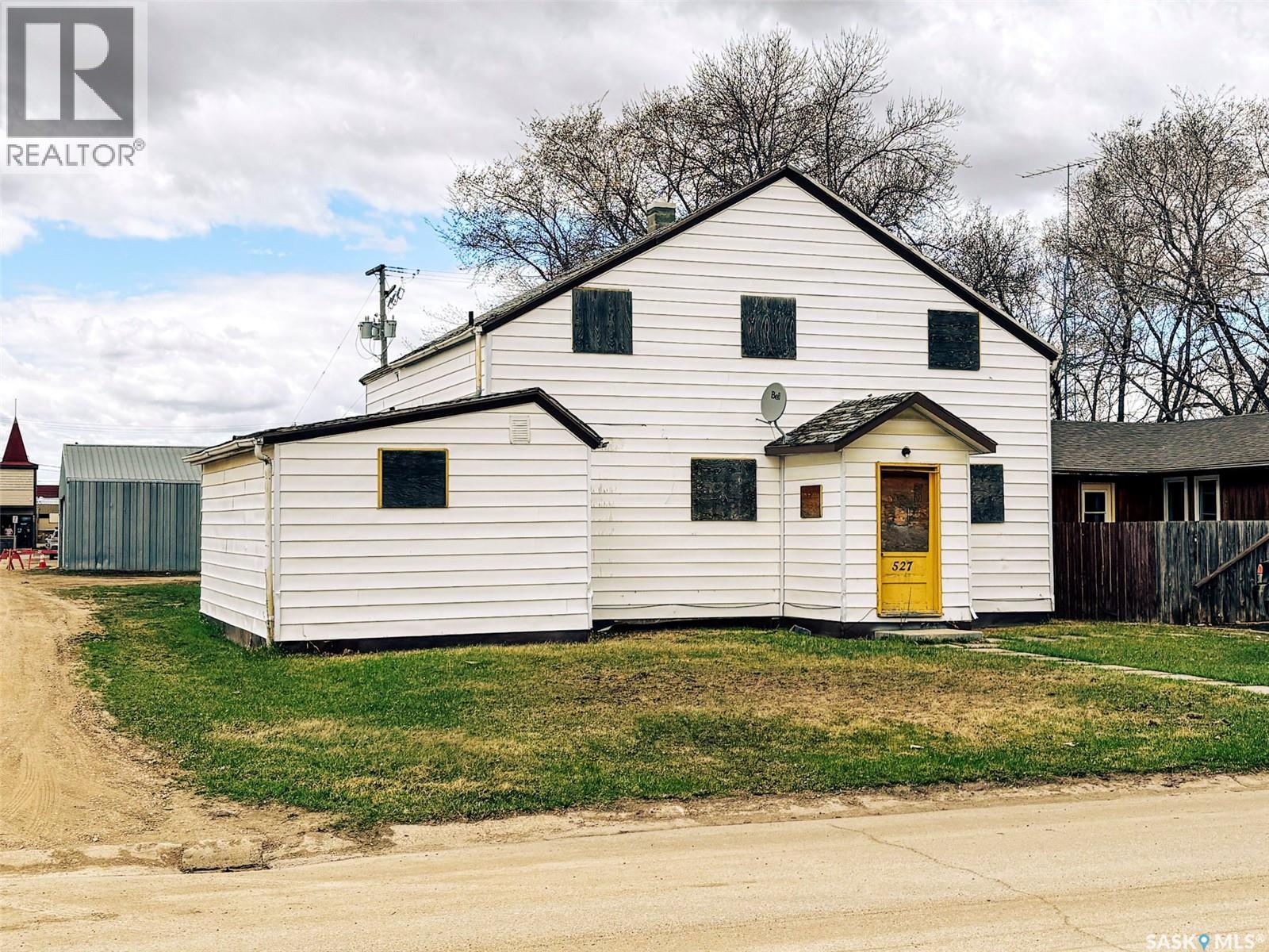 527 6th Street, Humboldt, Saskatchewan  S0K 2A0 - Photo 1 - SK036404