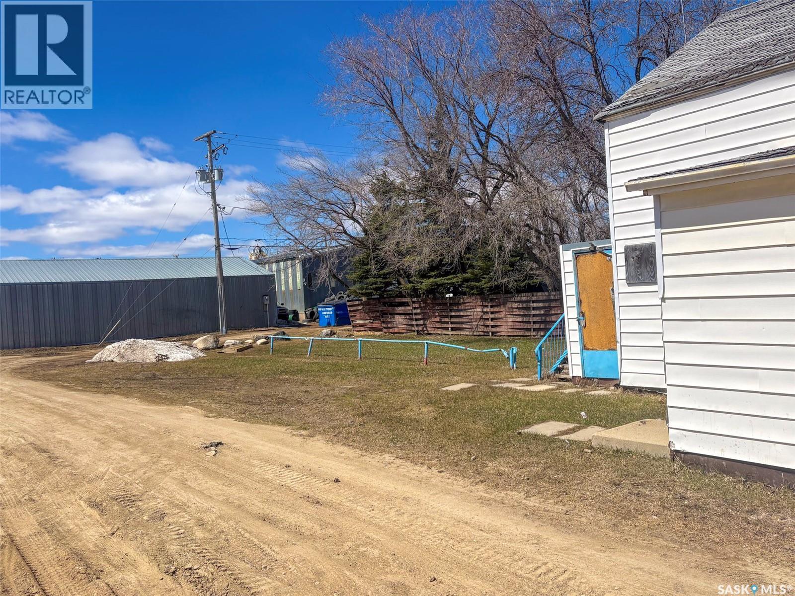 527 6th Street, Humboldt, Saskatchewan  S0K 2A0 - Photo 3 - SK036404