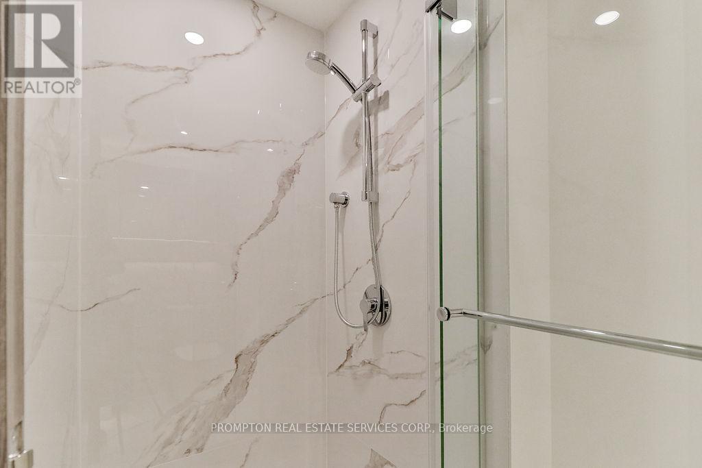 1605 - 68 Esther Shiner Boulevard, Toronto, Ontario  M2K 0J6 - Photo 10 - C13148616