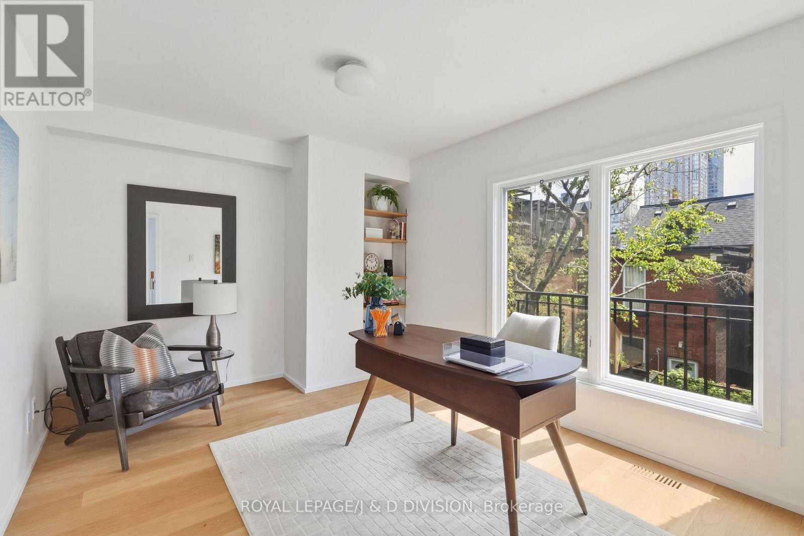 11c Tranby Avenue, Toronto, Ontario  M5R 1N4 - Photo 19 - C13148720