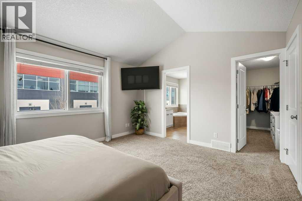 183 Kinniburgh Road, Chestermere, Alberta  T1X 0T8 - Photo 25 - A2312729
