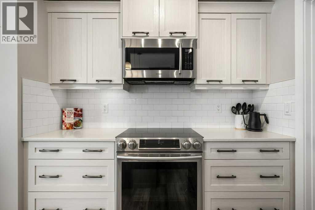 183 Kinniburgh Road, Chestermere, Alberta  T1X 0T8 - Photo 8 - A2312729