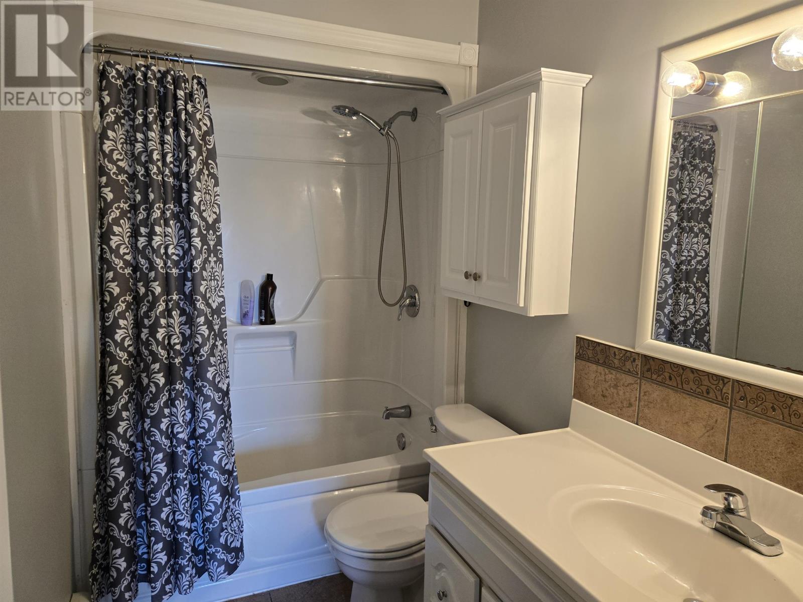 11 Fraser Avenue, Northport, Prince Edward Island  C0B 1B0 - Photo 12 - 202611476