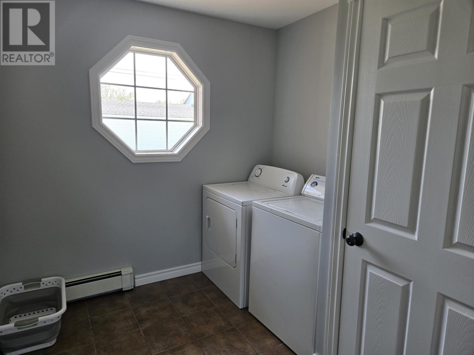 11 Fraser Avenue, Northport, Prince Edward Island  C0B 1B0 - Photo 21 - 202611476