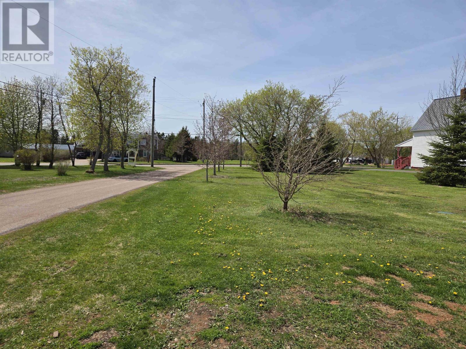 11 Fraser Avenue, Northport, Prince Edward Island  C0B 1B0 - Photo 27 - 202611476