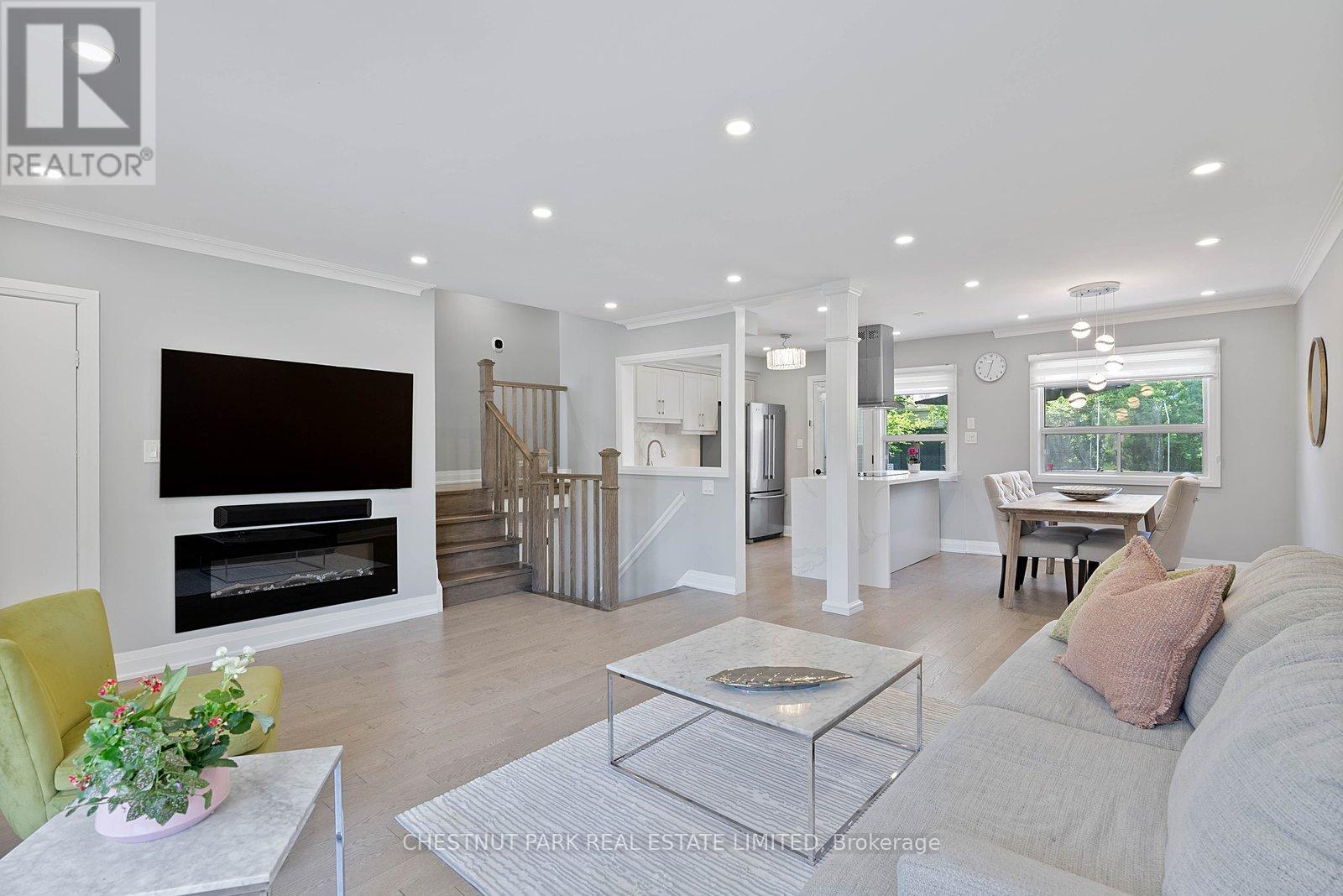 106 Fitzgibbon Avenue, Toronto, Ontario  M1K 4A3 - Photo 7 - E13148592