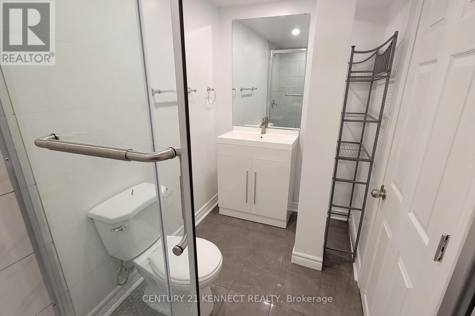 Lower 1 - 156 Atherton Avenue, Ajax, Ontario  L1T 0H8 - Photo 3 - E13148612