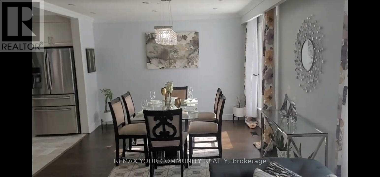 Upper - 60 Manorglen Crescent, Toronto, Ontario  M1S 1W4 - Photo 10 - E13148738
