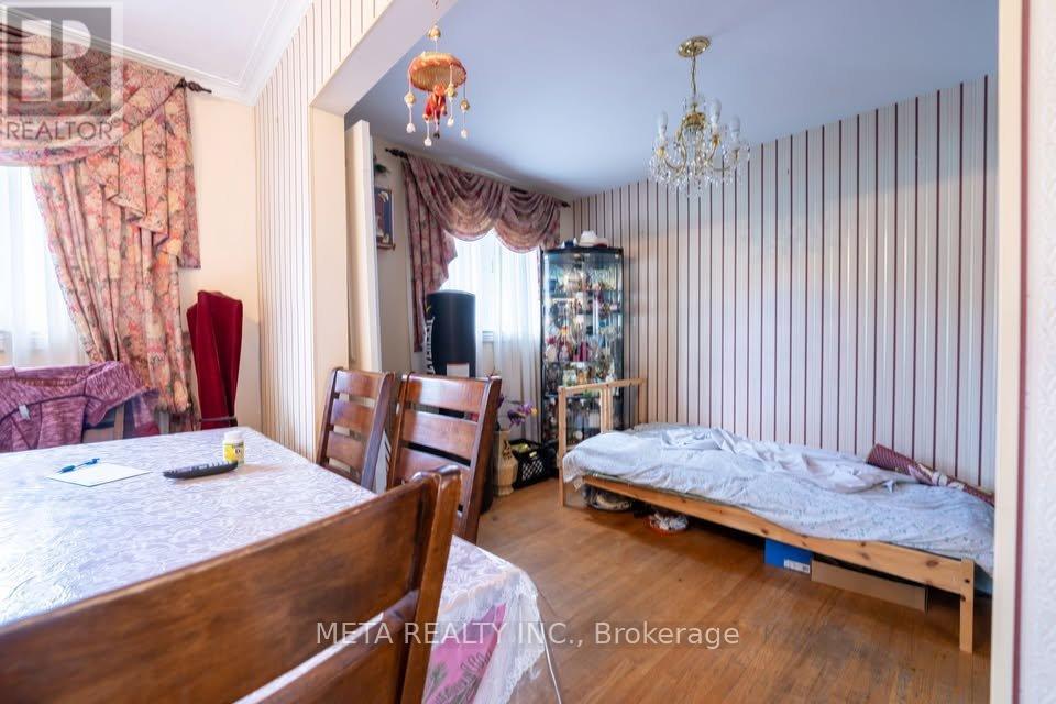 79 Chestermere Boulevard, Toronto, Ontario M1J 2Y2 - Photo 5 - E13148746