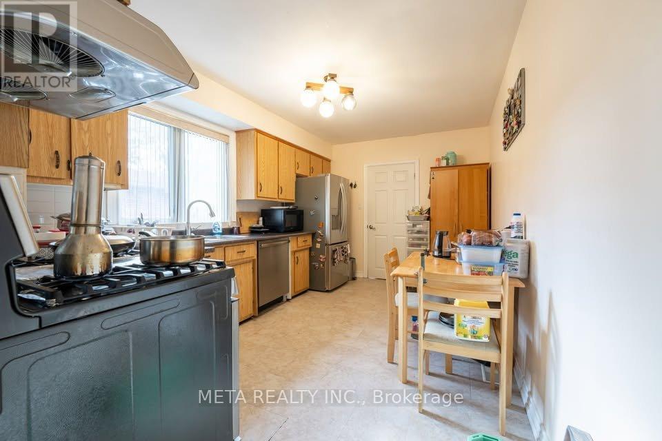 79 Chestermere Boulevard, Toronto, Ontario M1J 2Y2 - Photo 6 - E13148746