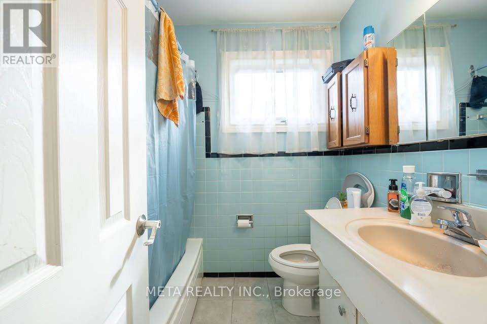 79 Chestermere Boulevard, Toronto, Ontario M1J 2Y2 - Photo 9 - E13148746