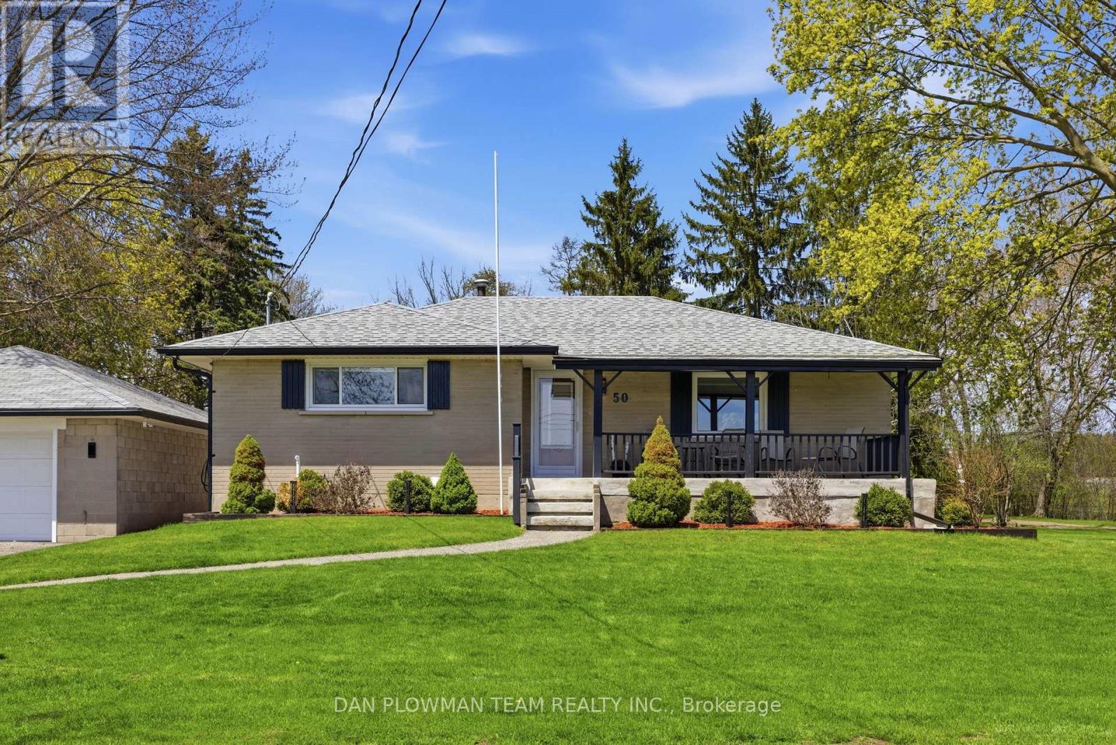 50 Centreview Street, Clarington, Ontario  L1C 2Y3 - Photo 2 - E13148786