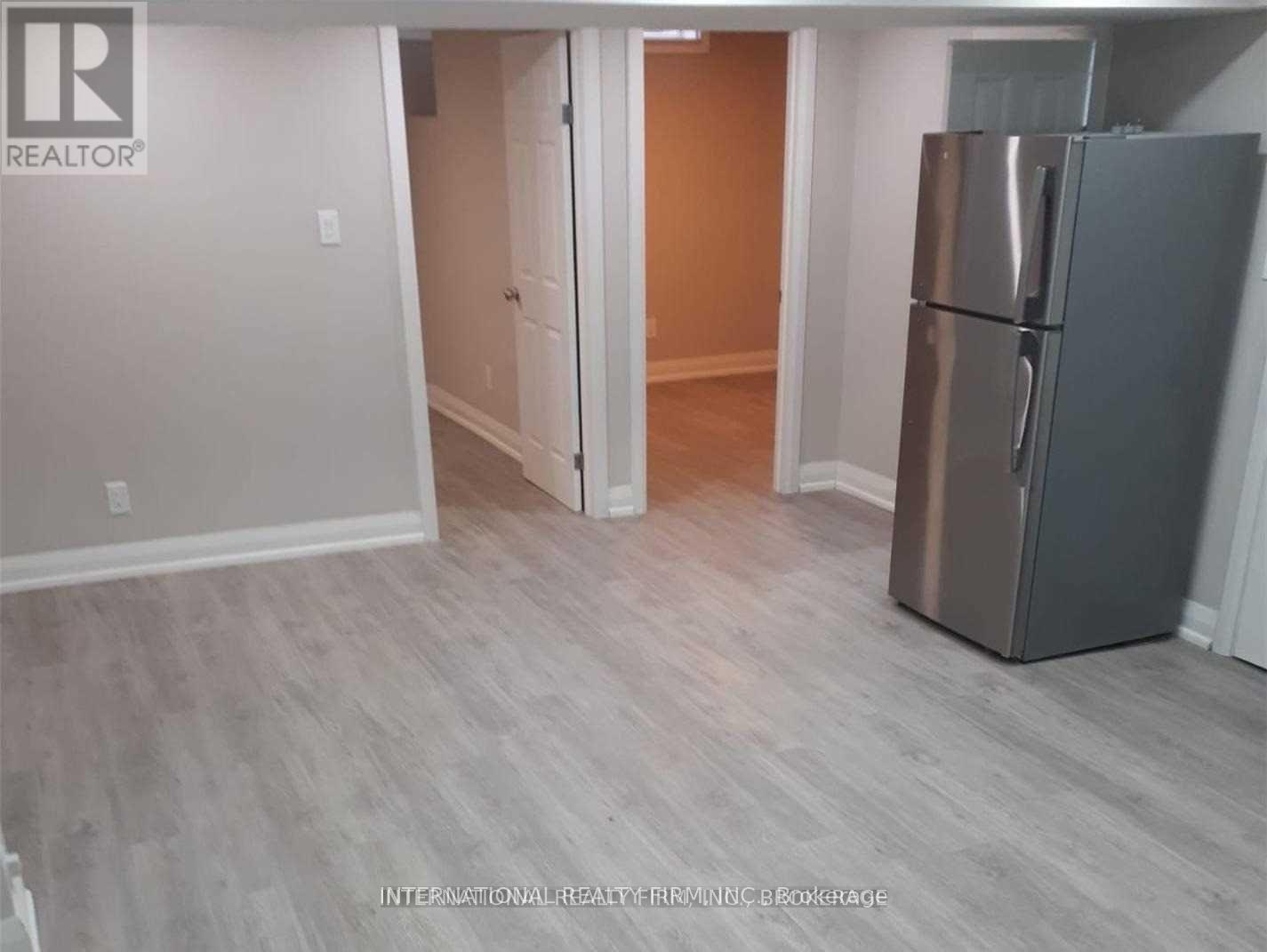 Lower - 116 Red River Crescent, Toronto, Ontario  M1B 1Z6 - Photo 5 - E13148828