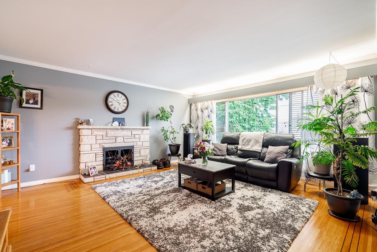 12528 Pinewood Crescent, Surrey, British Columbia  V3V 2L5 - Photo 4 - R3122761