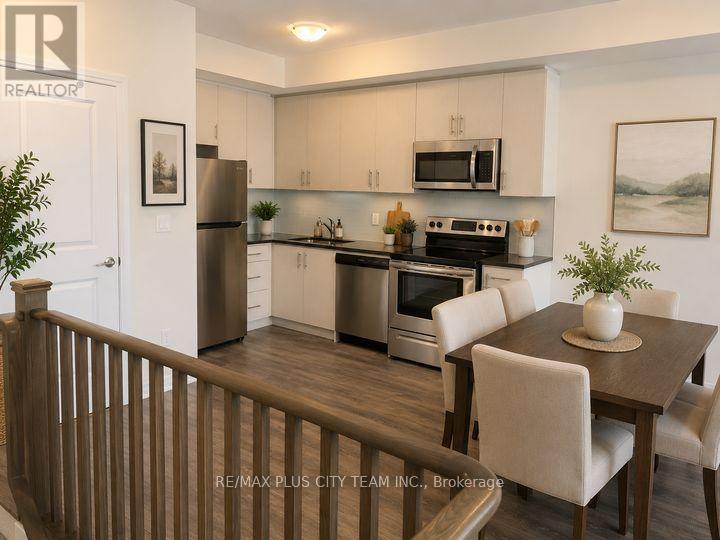 809 - 2635 William Jackson Drive, Pickering, Ontario  L1P 2V8 - Photo 2 - E13144268
