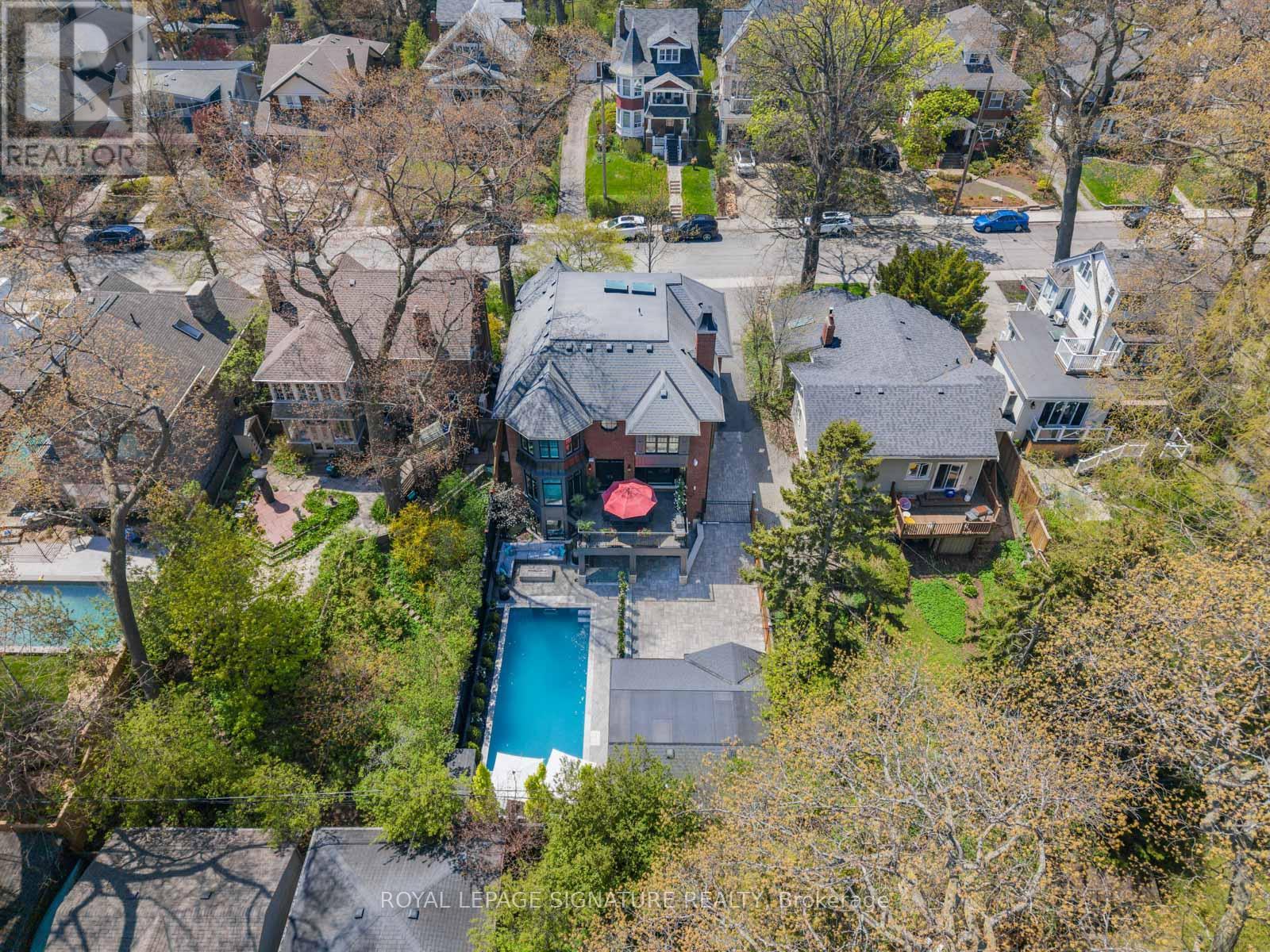 9 Neville Park Boulevard, Toronto, Ontario  M4E 3P5 - Photo 49 - E13144084