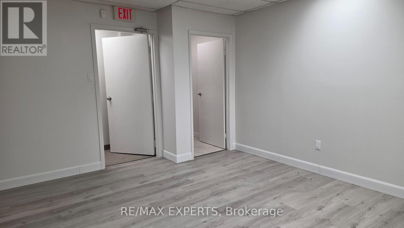 10 - 400 Esna Park Drive, Markham, Ontario  L3R 3K2 - Photo 6 - N13148562