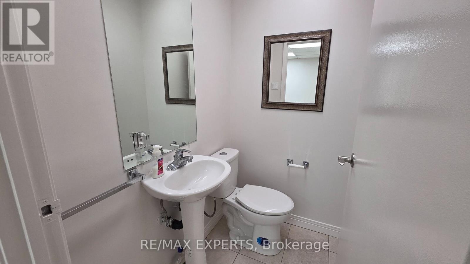 10 - 400 Esna Park Drive, Markham, Ontario  L3R 3K2 - Photo 8 - N13148562