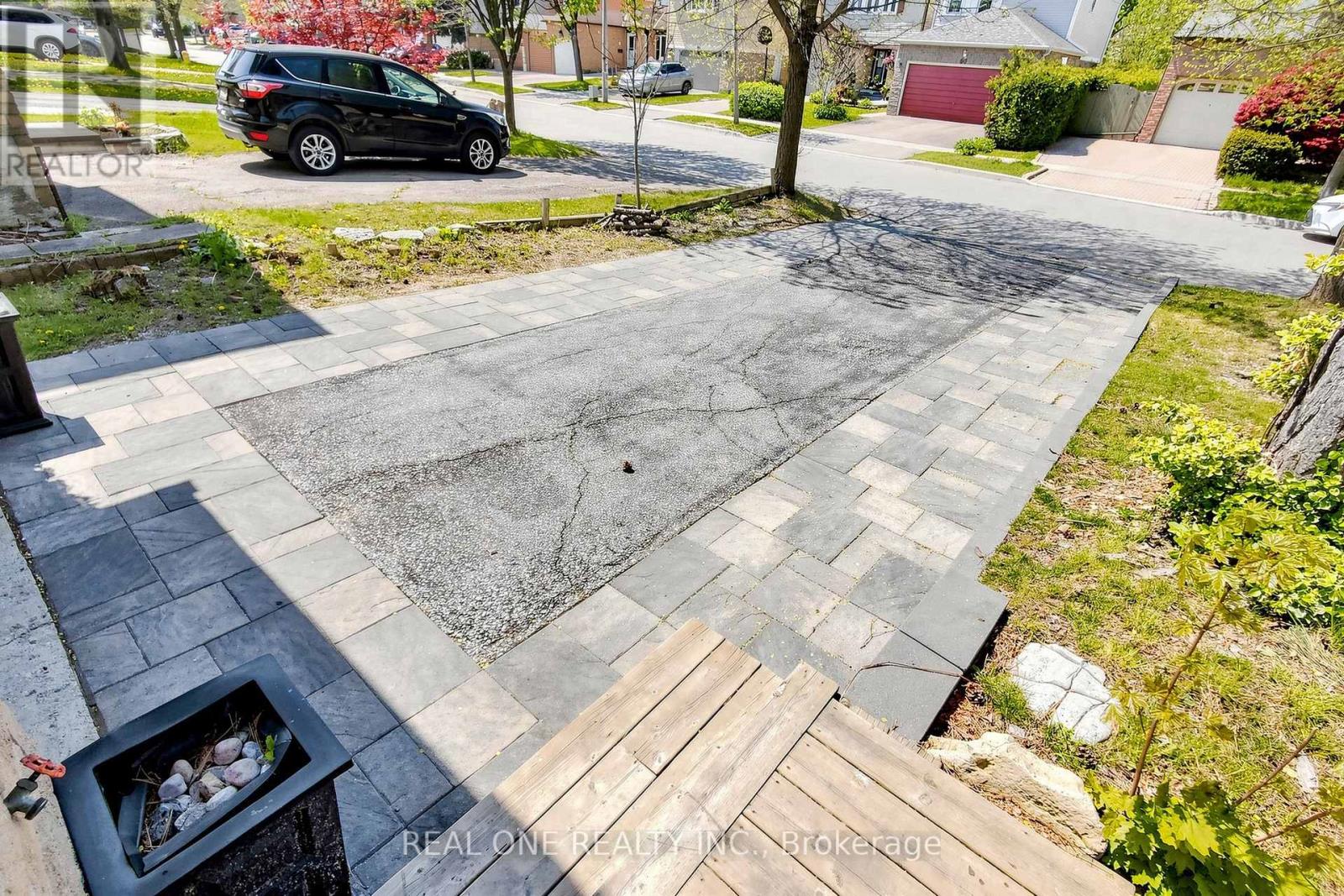 61 Marlow Crescent, Markham, Ontario L3R 4P4 - Photo 4 - N13148582