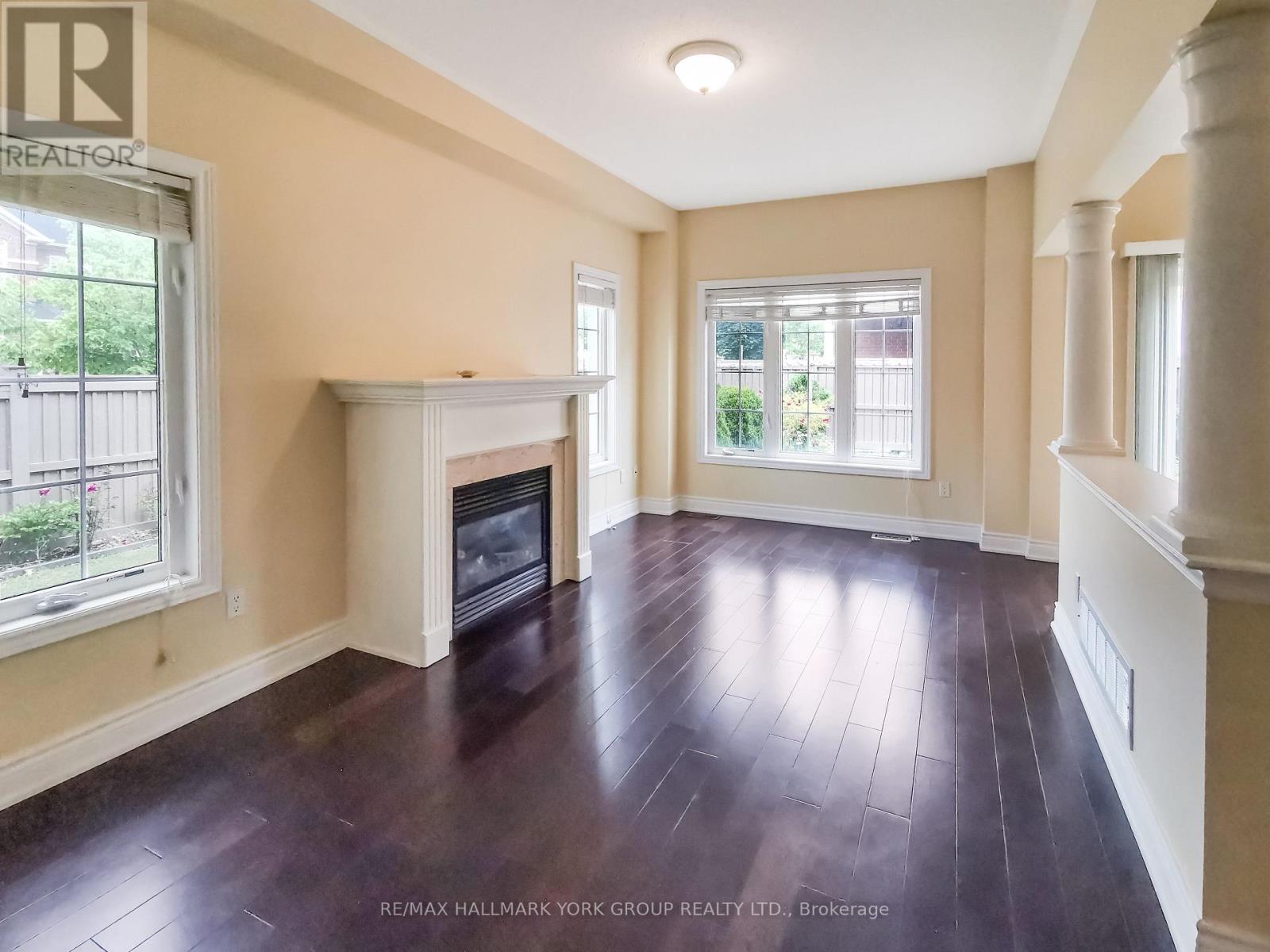 152 Mahogany Forest Drive, Vaughan, Ontario  L6A 0S5 - Photo 4 - N13148758