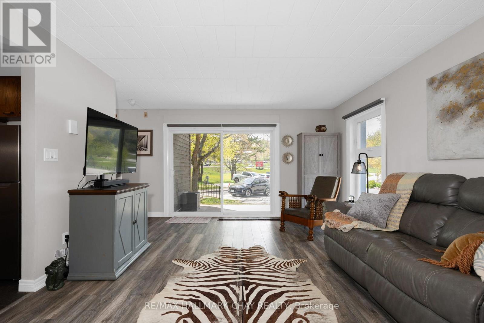 119 - 1102 Horseshoe Valley Road W, Oro-Medonte, Ontario  L4M 4Y8 - Photo 7 - S13148776