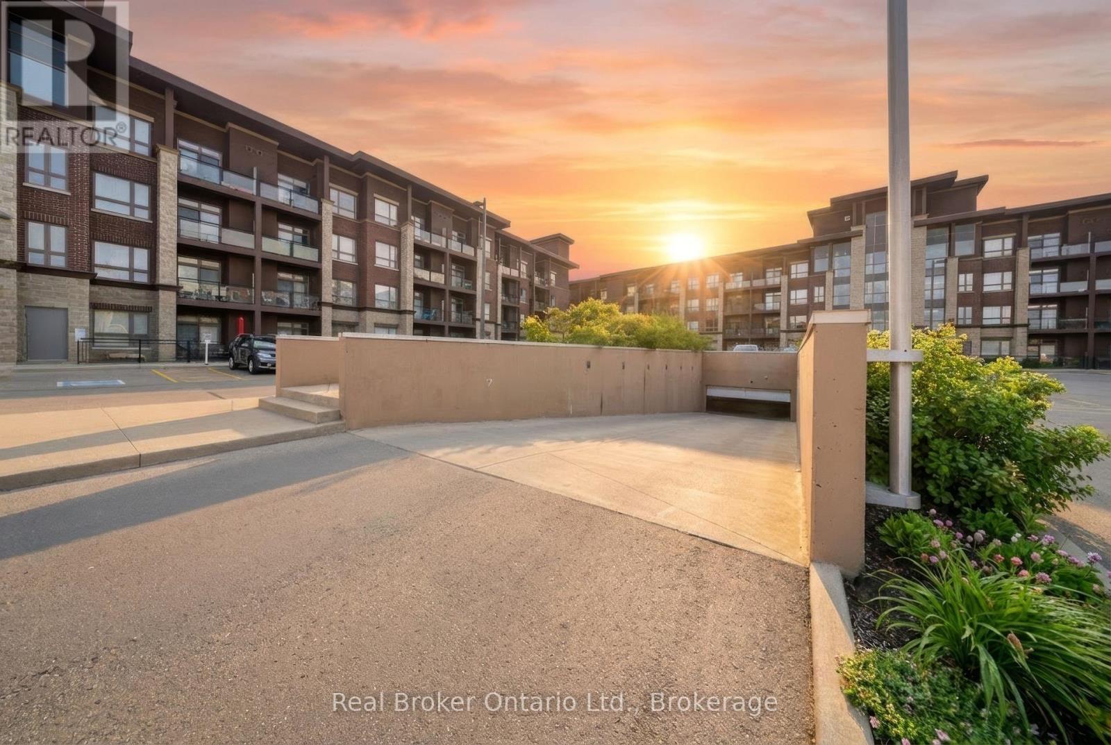 109 - 5010 Corporate Drive, Burlington, Ontario  L7L 0H6 - Photo 32 - W13149080