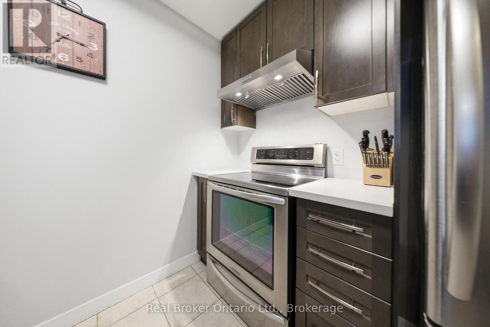 109 - 5010 Corporate Drive, Burlington, Ontario  L7L 0H6 - Photo 9 - W13149080