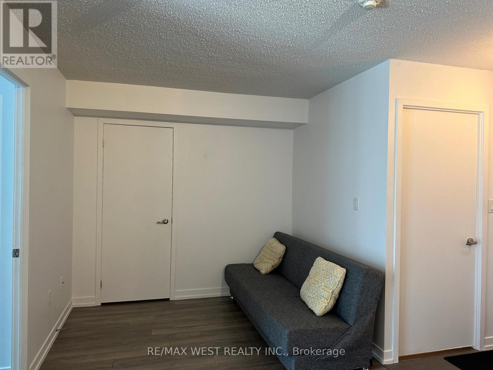614 - 816 Lansdowne Avenue, Toronto, Ontario  M6H 4K6 - Photo 9 - W13148566