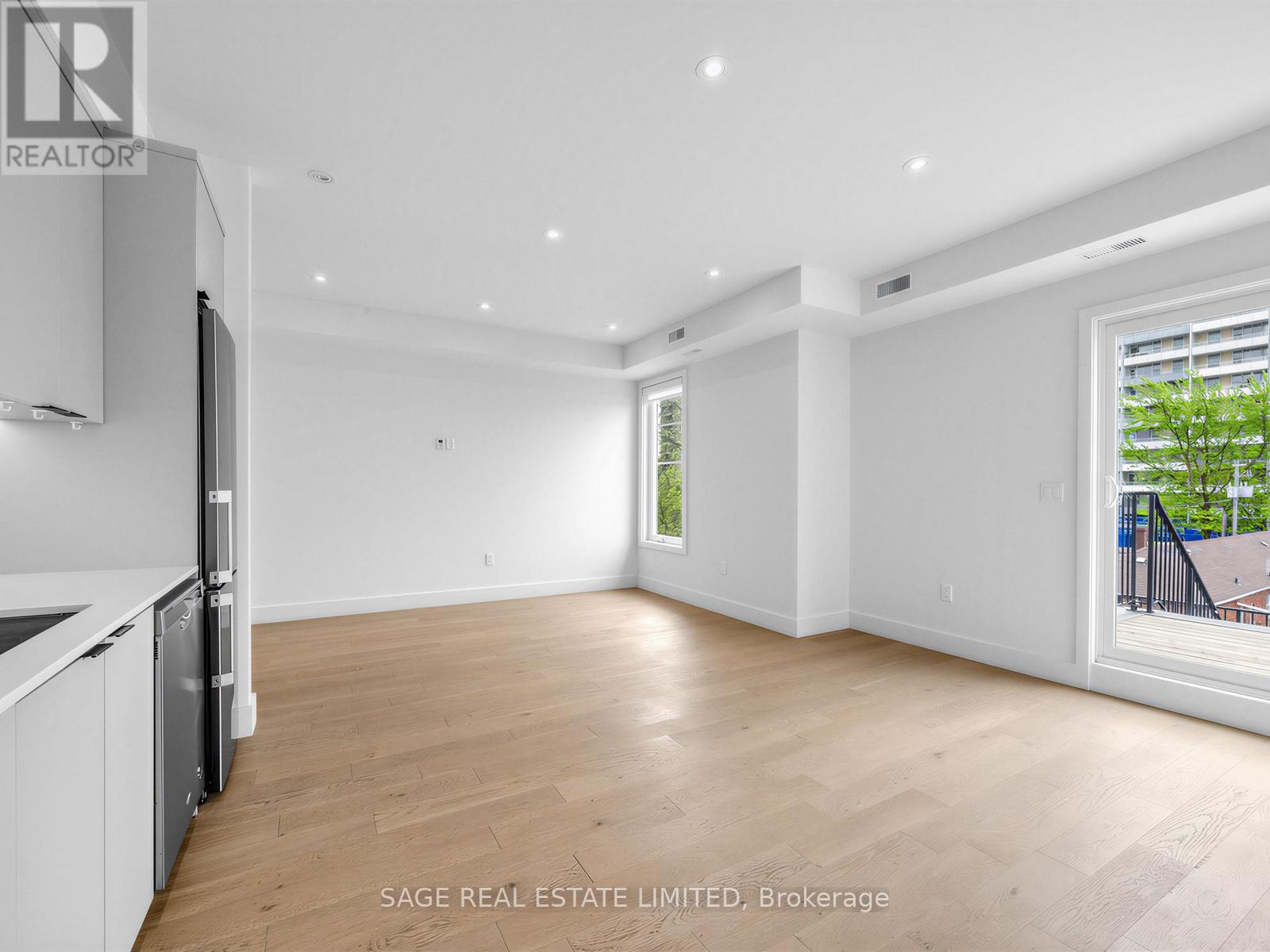 3 - 909 Castlefield Avenue, Toronto, Ontario  M6B 1C9 - Photo 13 - W13148580