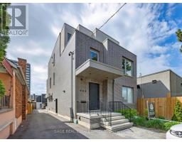 3 - 909 CASTLEFIELD AVENUE, Toronto, Ontario
