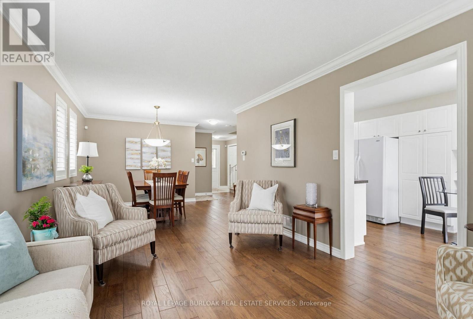 4119 Foxwood Drive, Burlington, Ontario  L7M 4L3 - Photo 11 - W13148598