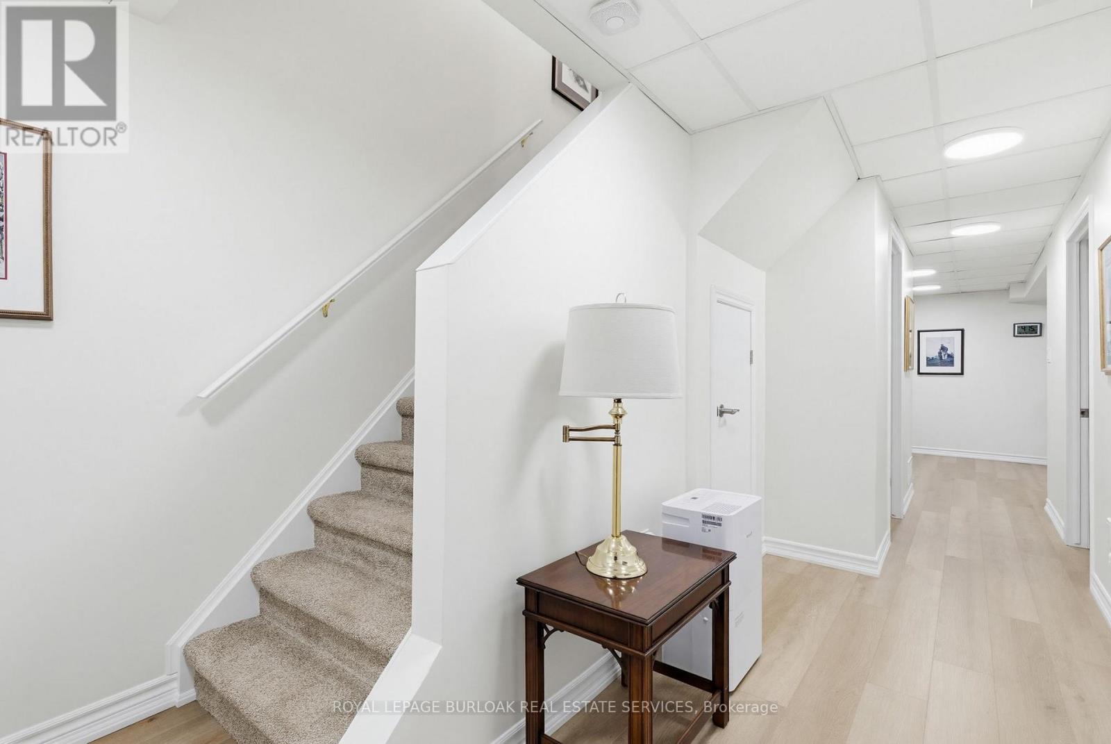 4119 Foxwood Drive, Burlington, Ontario  L7M 4L3 - Photo 25 - W13148598
