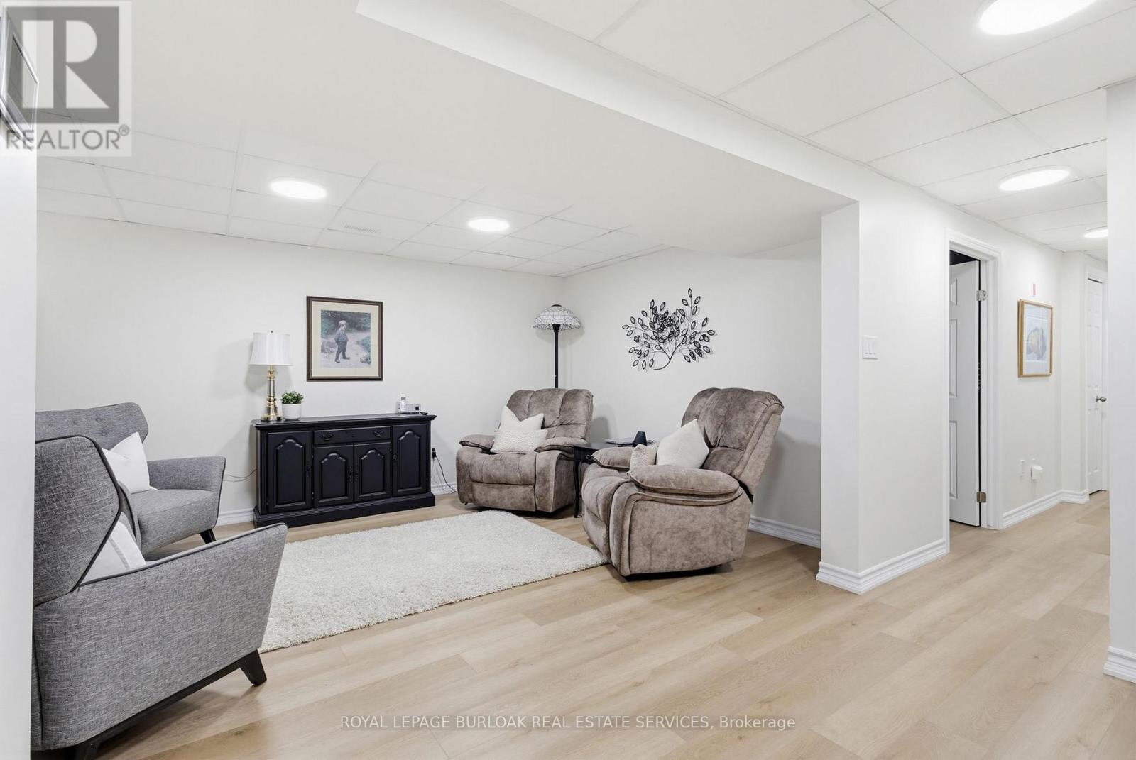 4119 Foxwood Drive, Burlington, Ontario  L7M 4L3 - Photo 28 - W13148598