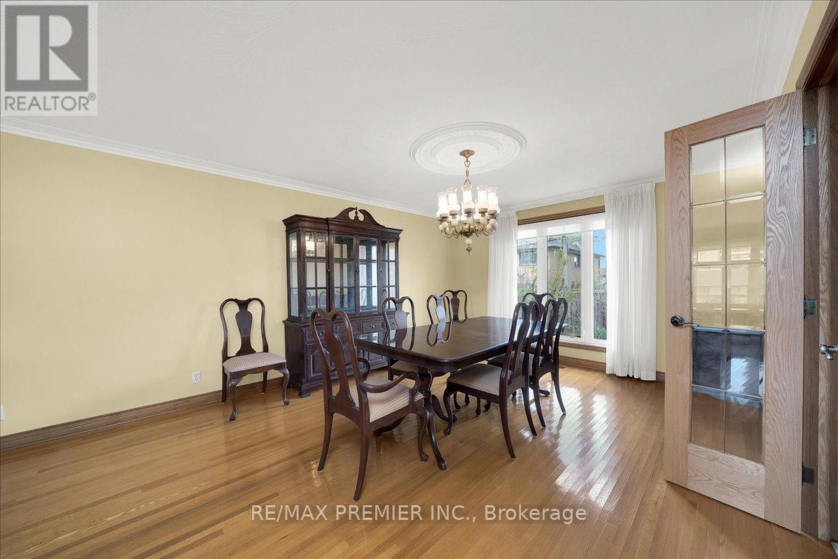 100 Hallsport Crescent, Toronto, Ontario  M3M 2K6 - Photo 11 - W13148630
