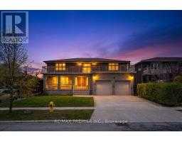 100 HALLSPORT CRESCENT, Toronto, Ontario