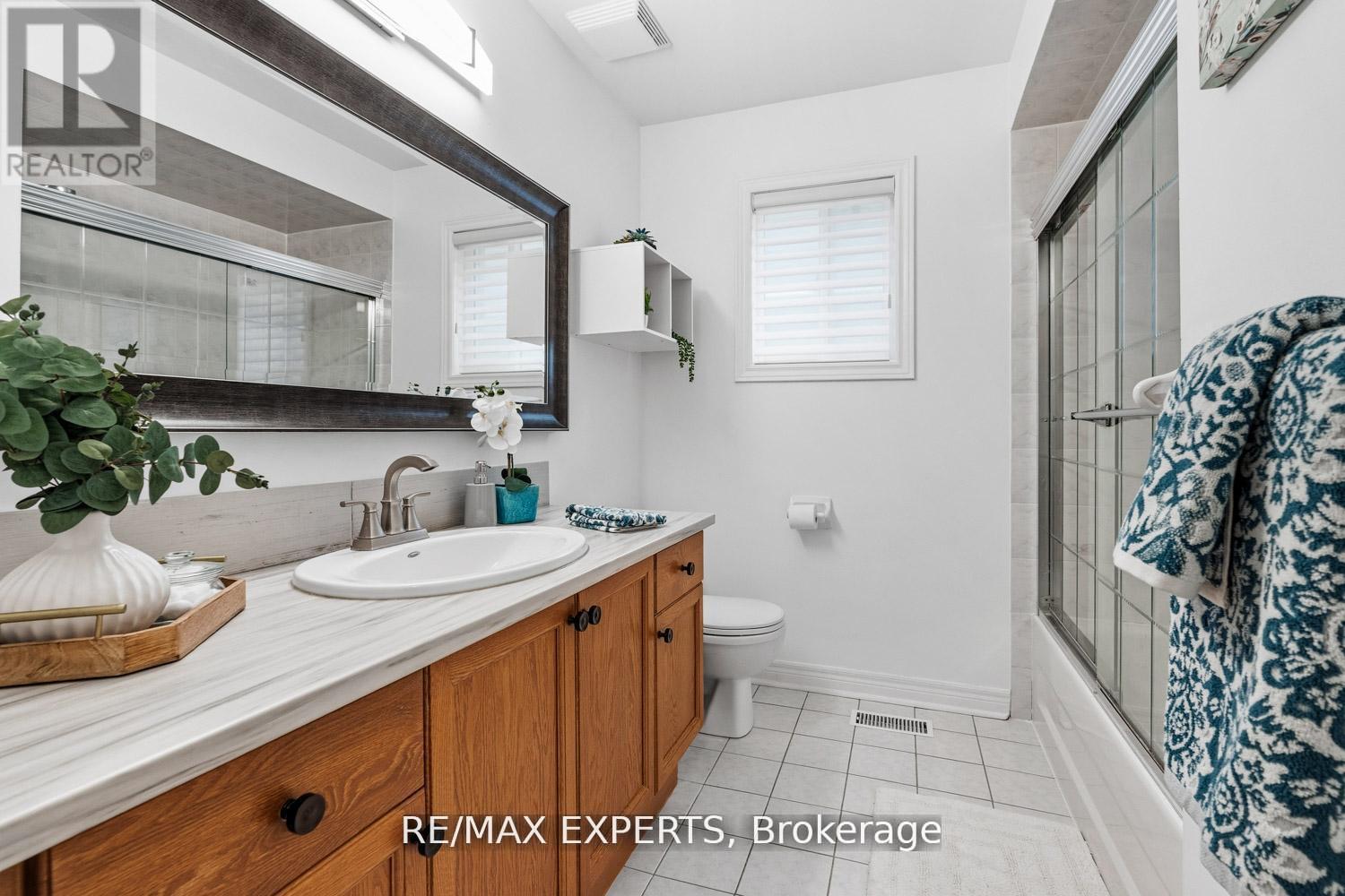 182 Waterbury Street, Caledon, Ontario  L7E 2H9 - Photo 33 - W13148642