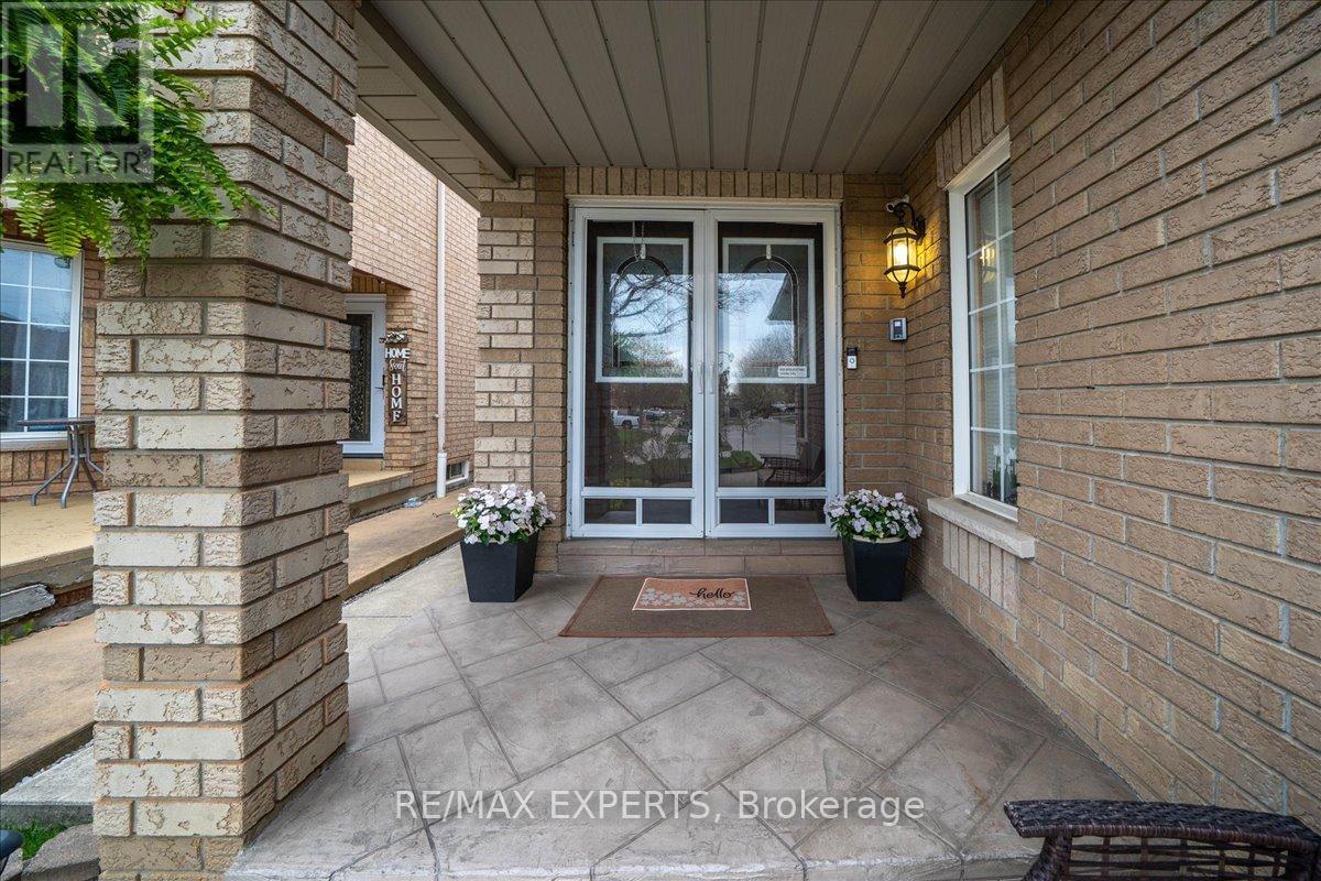 182 Waterbury Street, Caledon, Ontario  L7E 2H9 - Photo 4 - W13148642