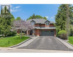 33 HESLOP COURT, Halton Hills, Ontario